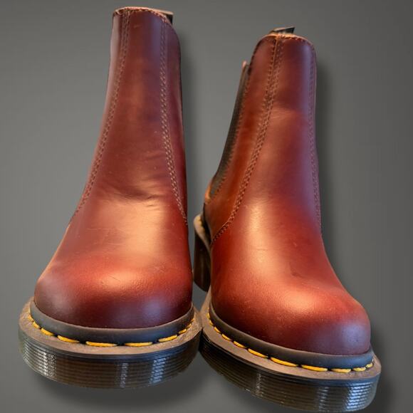 NWOT Women's Size 6 DR. MARTENS Cadence Leather Chelsea Boots - Picture 6 of 11